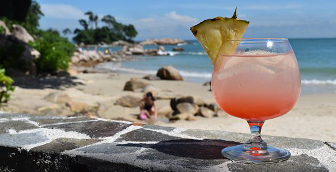 cocktail by the beach